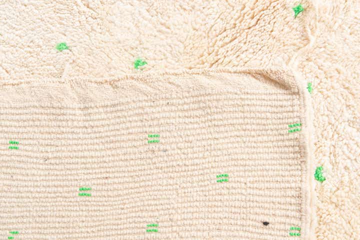 5' 2 x 8' Hand Knotted Moroccan Wool Rug