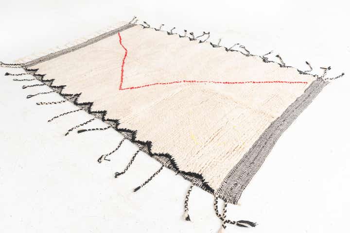 5' 3 x 8' Hand Knotted Moroccan Wool Rug