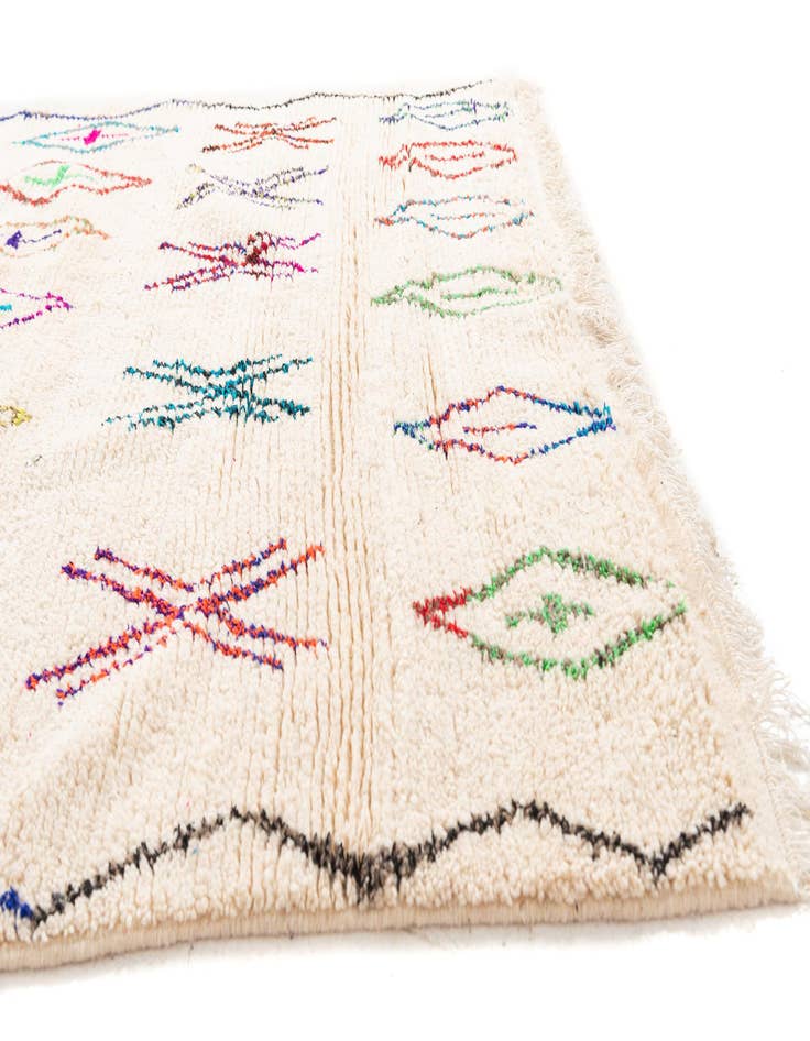 Detail image of 6' 6 x 9' 4  Hand Knotted Moroccan Wool Rug