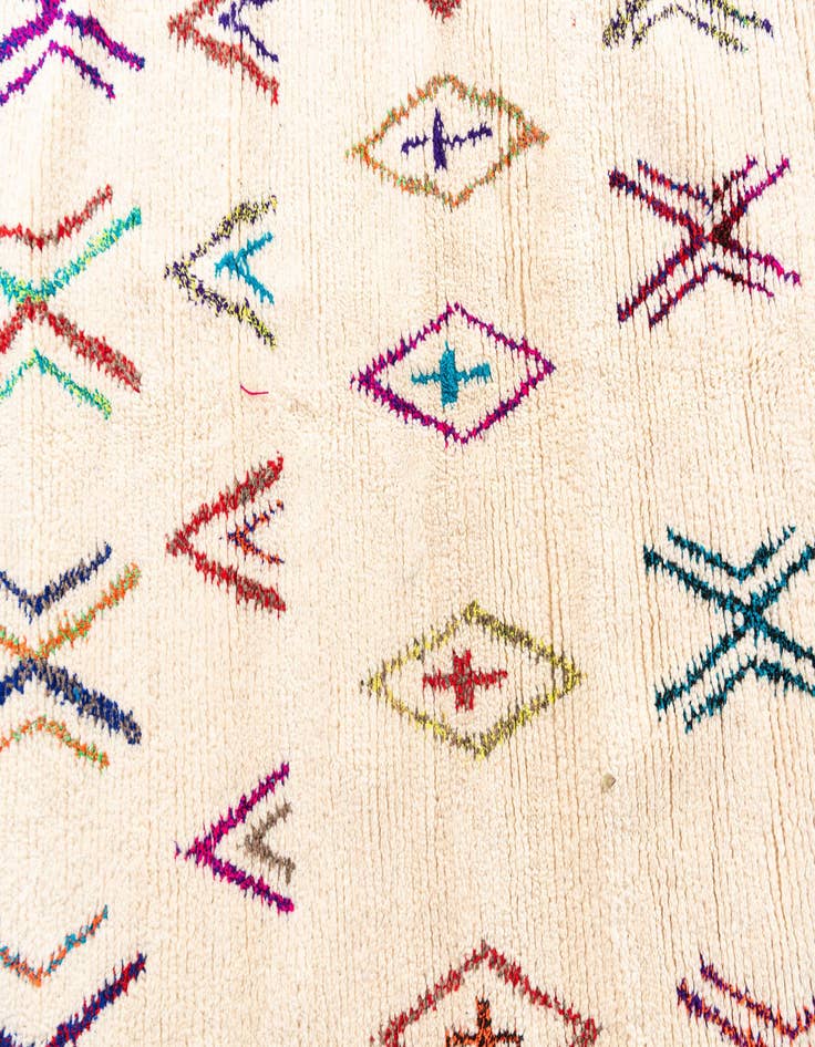 Detail image of 6' 6 x 9' 4  Hand Knotted Moroccan Wool Rug