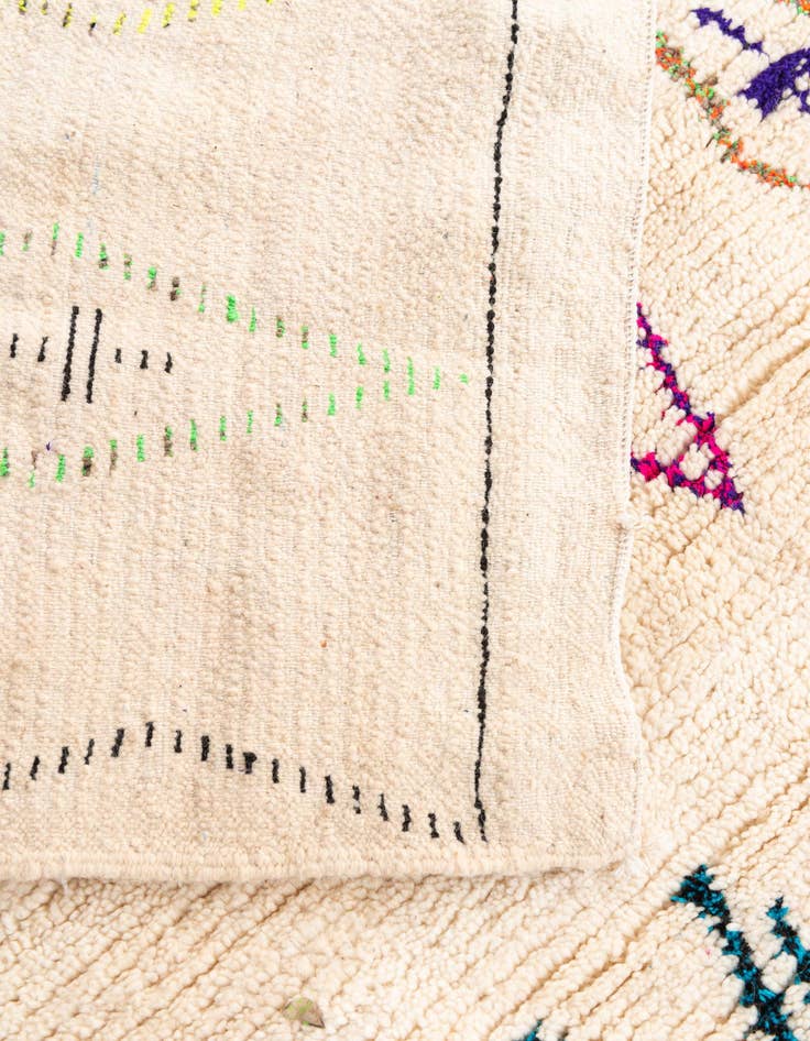 Detail image of 6' 6 x 9' 4  Hand Knotted Moroccan Wool Rug