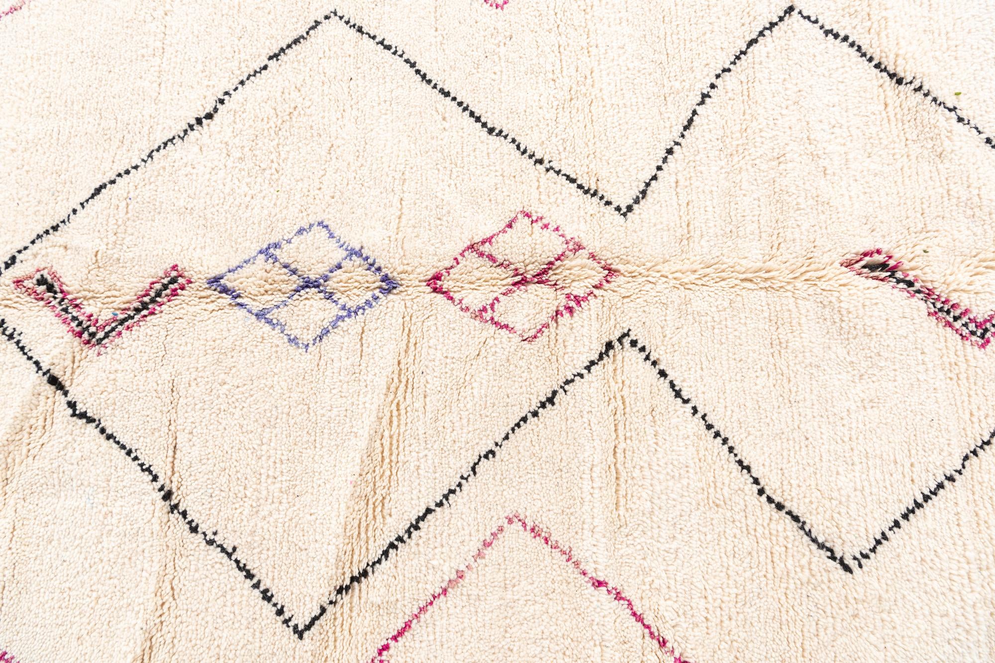 6' 9 x 9' 10 Hand Knotted Moroccan Wool Rug