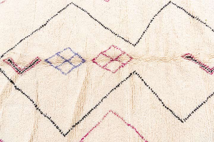 6' 9 x 9' 10 Hand Knotted Moroccan Wool Rug