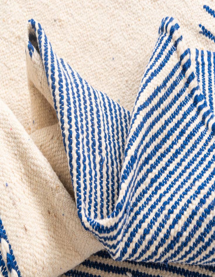 Detail image of 7' 2 x 11'  Hand Knotted Moroccan Wool Rug