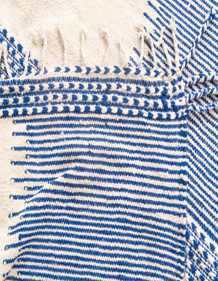 Detail image of 7' 2 x 11'  Hand Knotted Moroccan Wool Rug