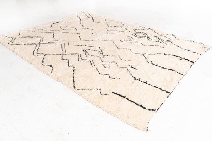 Detail image of 6' 10 x 9' 5 Hand Knotted Moroccan Wool Rug
