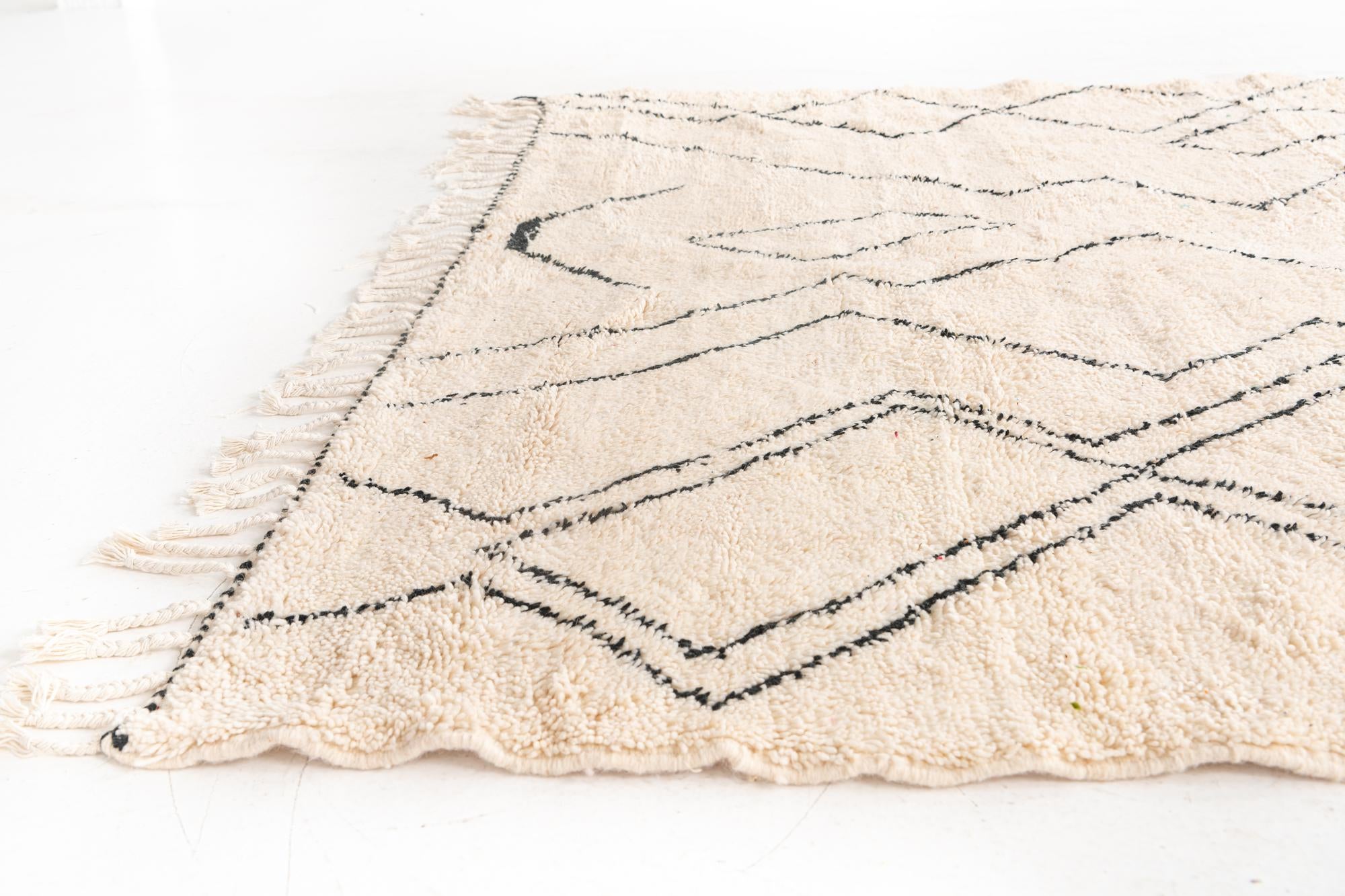 6' 10 x 9' 5 Hand Knotted Moroccan Wool Rug