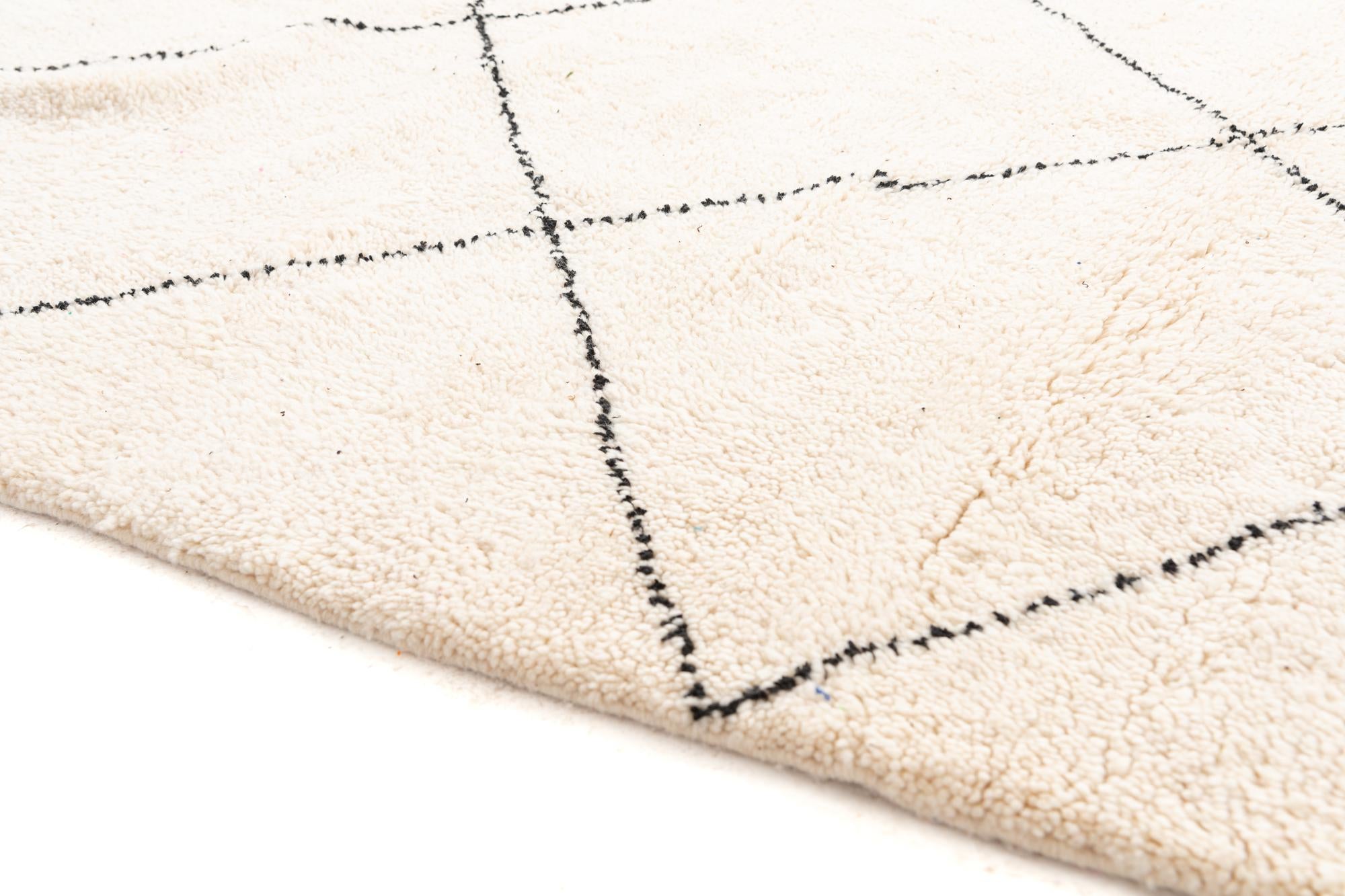 5' 4 x 7' 8 Hand Knotted Moroccan Wool Rug