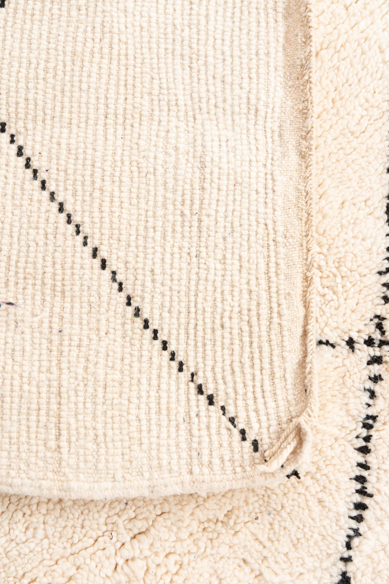 5' 4 x 7' 8 Hand Knotted Moroccan Wool Rug