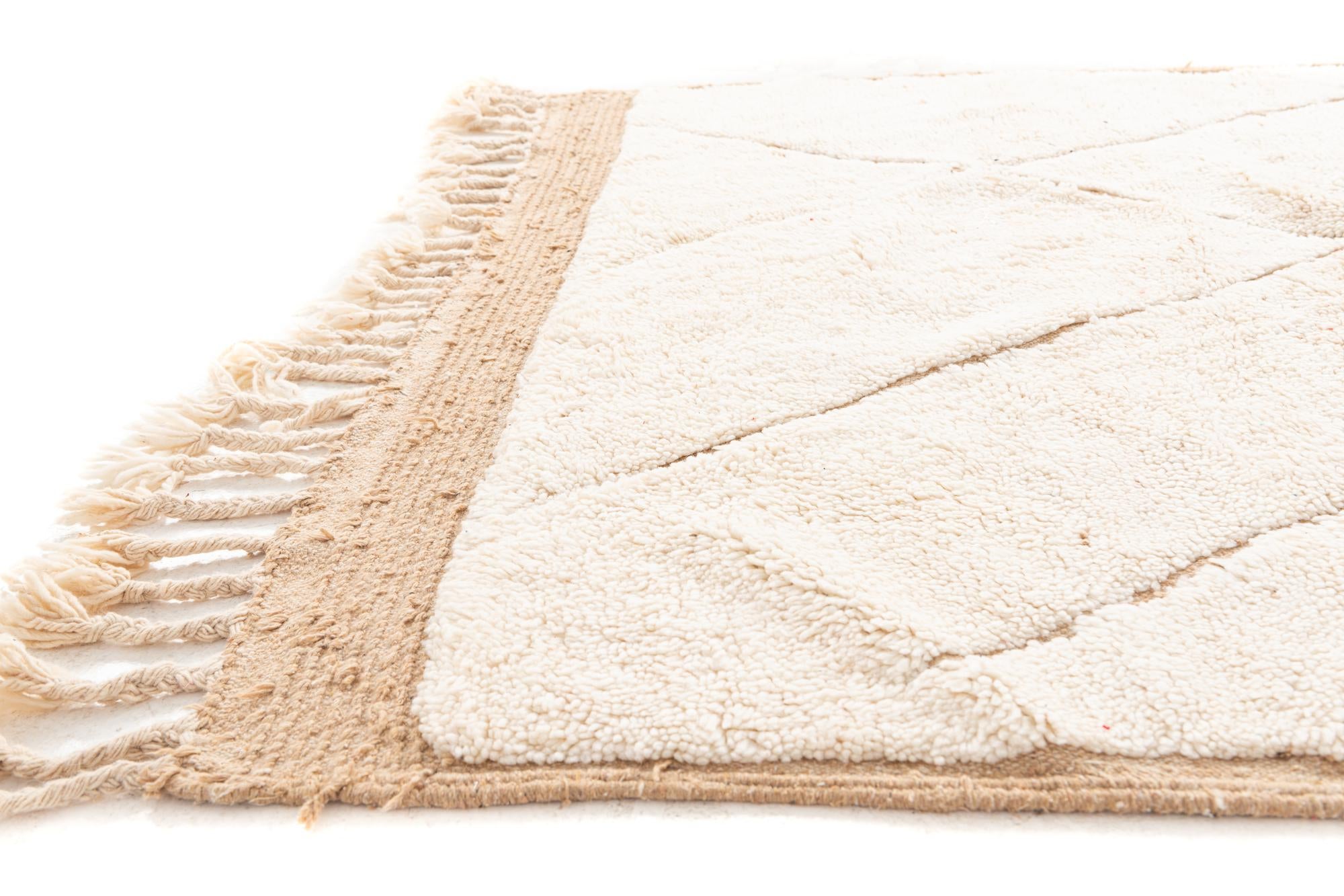 5' 6 x 8' Hand Knotted Moroccan Wool Rug