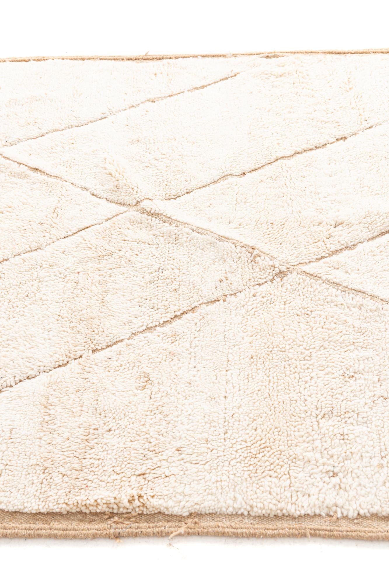 5' 6 x 8' Hand Knotted Moroccan Wool Rug