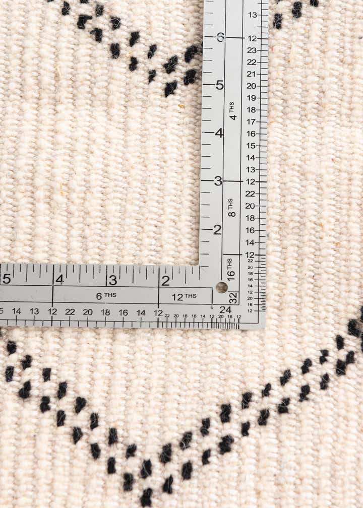 5' x 7' 7 Hand Knotted Moroccan Wool Rug