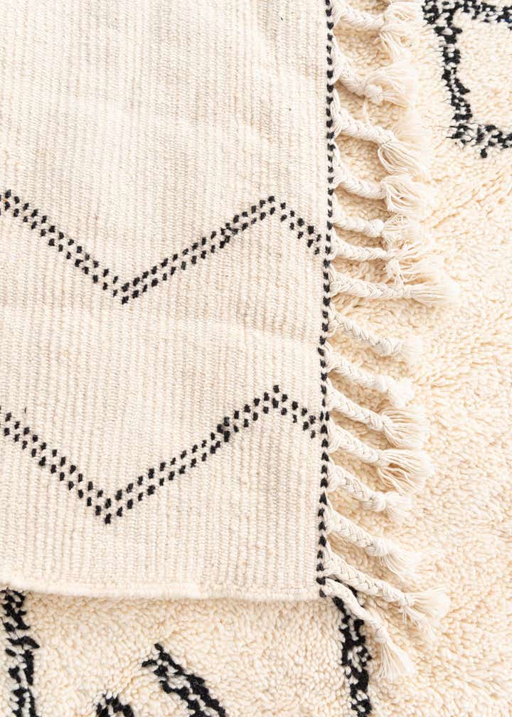 5' x 7' 7 Hand Knotted Moroccan Wool Rug