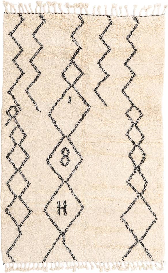 Detail image of 5' x 7' 7 Hand Knotted Moroccan Wool Rug