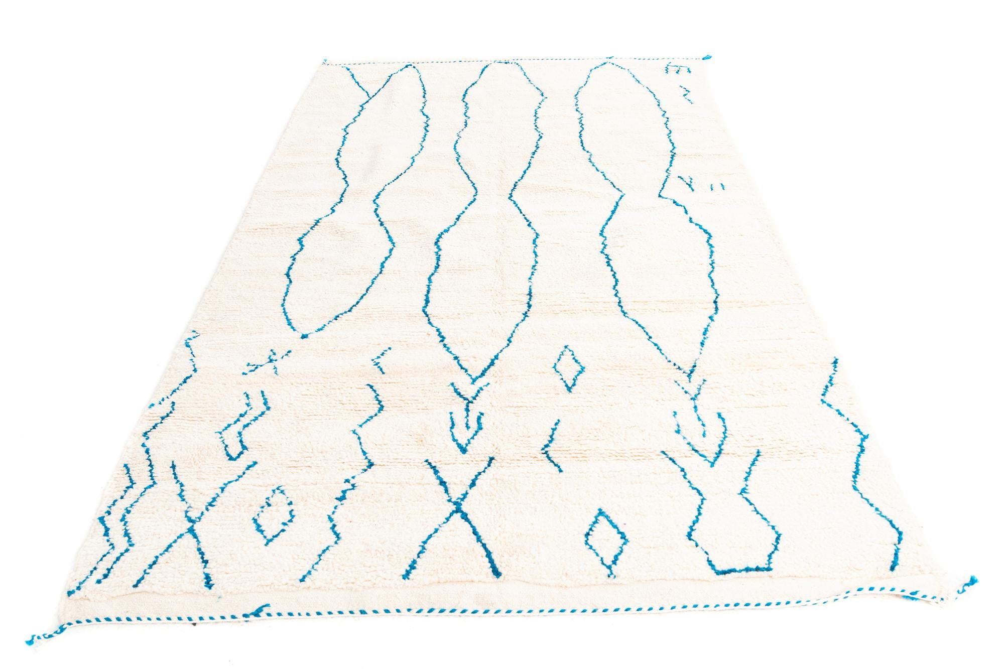 5' 6 x 8' 7 Hand Knotted Moroccan Wool Rug