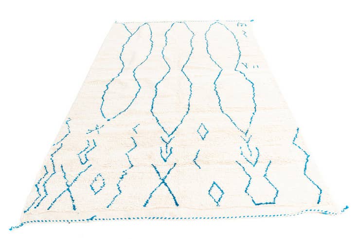 Detail image of 5' 6 x 8' 7 Hand Knotted Moroccan Wool Rug