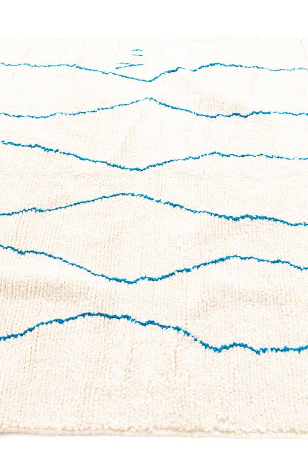 Detail image of 5' 6 x 8' 7 Hand Knotted Moroccan Wool Rug