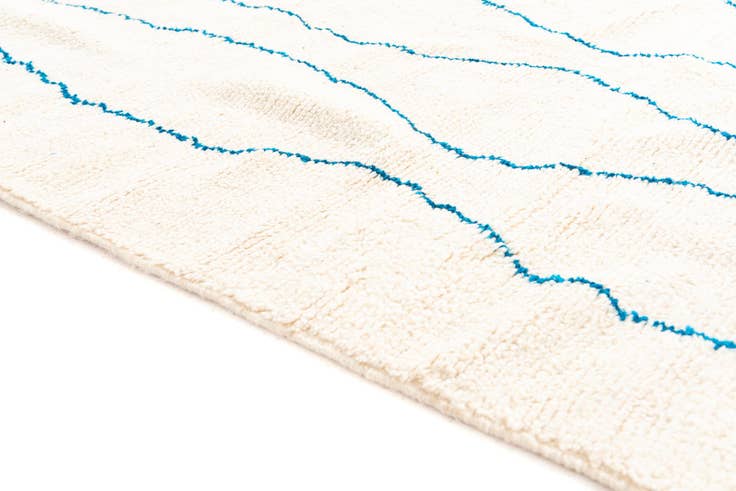 Detail image of 5' 6 x 8' 7 Hand Knotted Moroccan Wool Rug