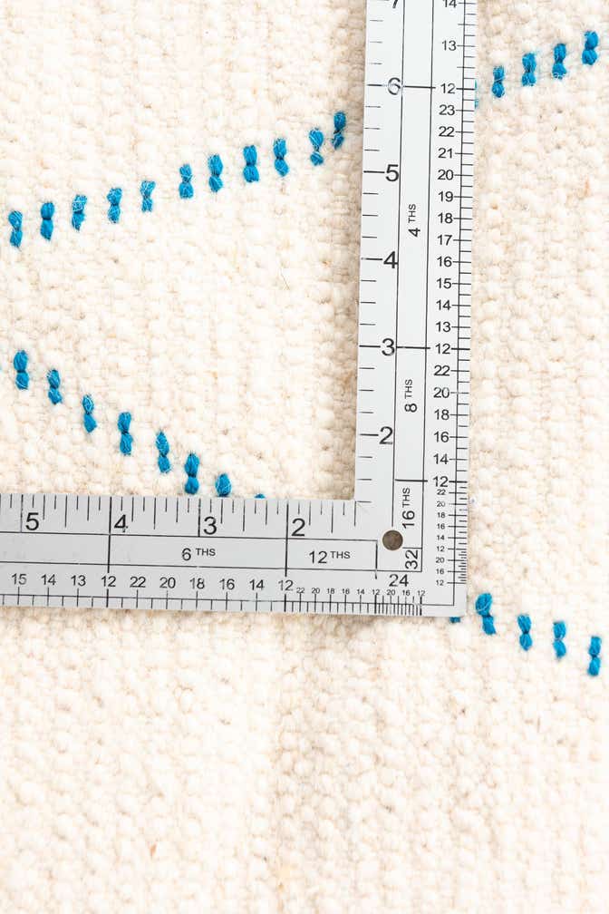 5' 6 x 8' 7 Hand Knotted Moroccan Wool Rug