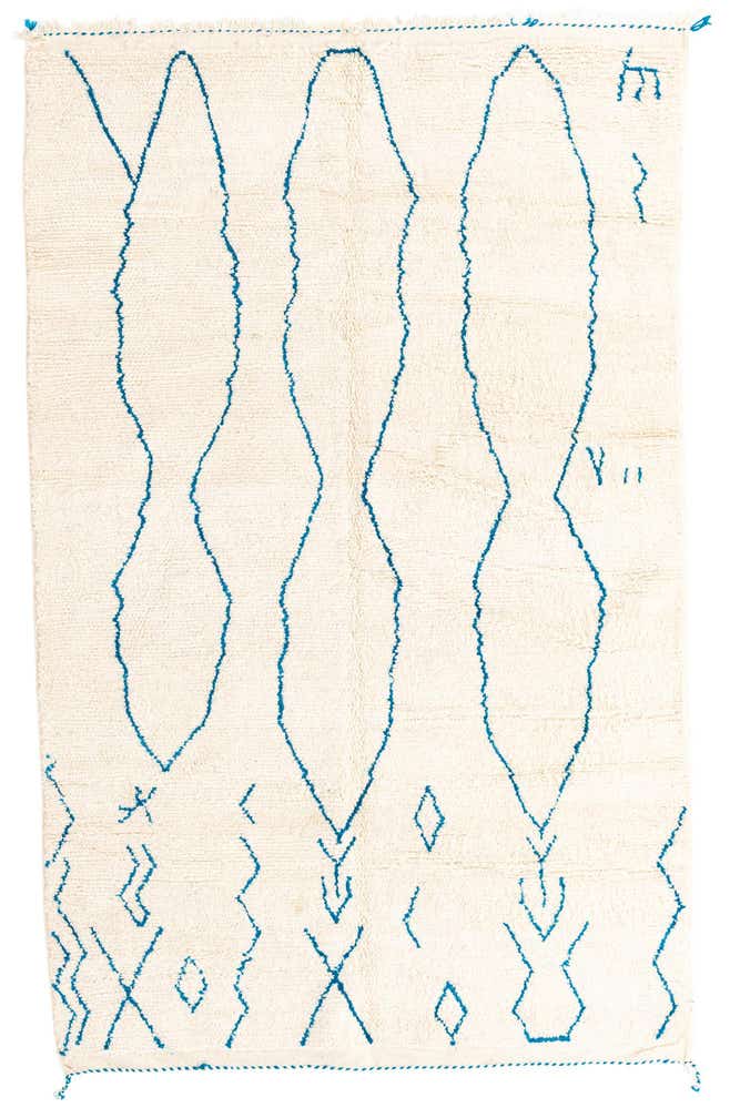 5' 6 x 8' 7 Hand Knotted Moroccan Wool Rug