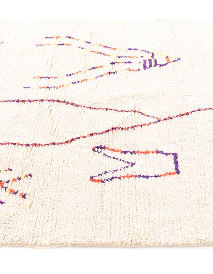 Detail image of 5' x 8' 8  Hand Knotted Moroccan Wool Rug