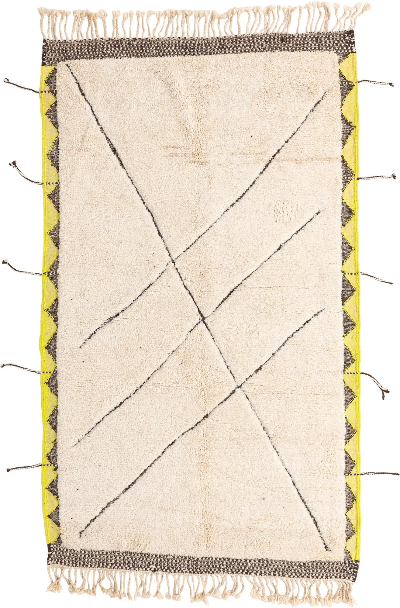 5' 4 x 9' Hand Knotted Moroccan Wool Rug