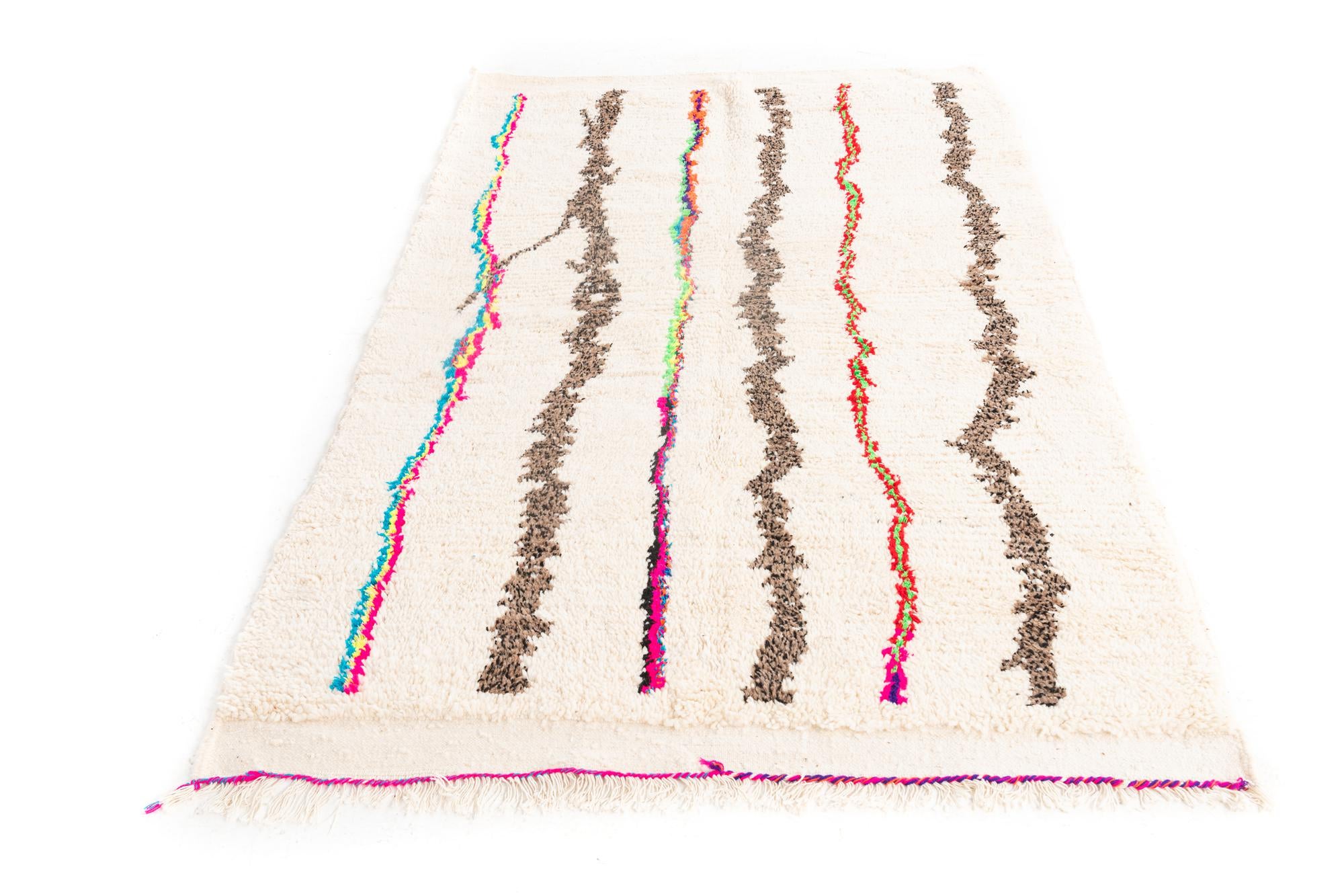 4' 9 x 7' Hand Knotted Moroccan Wool Rug