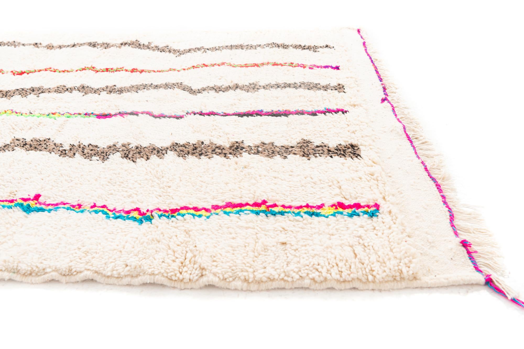 4' 9 x 7' Hand Knotted Moroccan Wool Rug