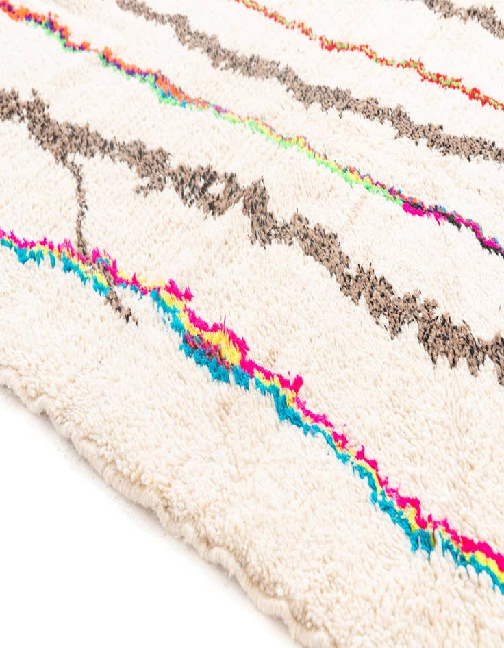 Detail image of 4' 9 x 7'  Hand Knotted Moroccan Wool Rug