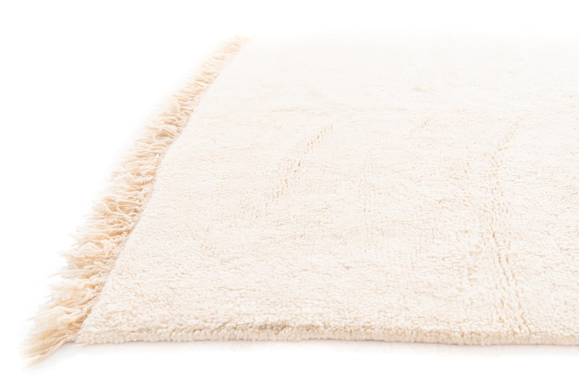 6' 6 x 10' Hand Knotted Moroccan Wool Rug