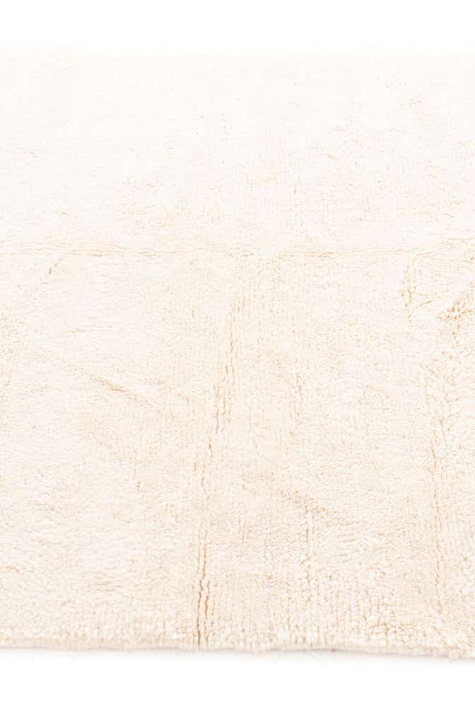 6' 6 x 10' Hand Knotted Moroccan Wool Rug
