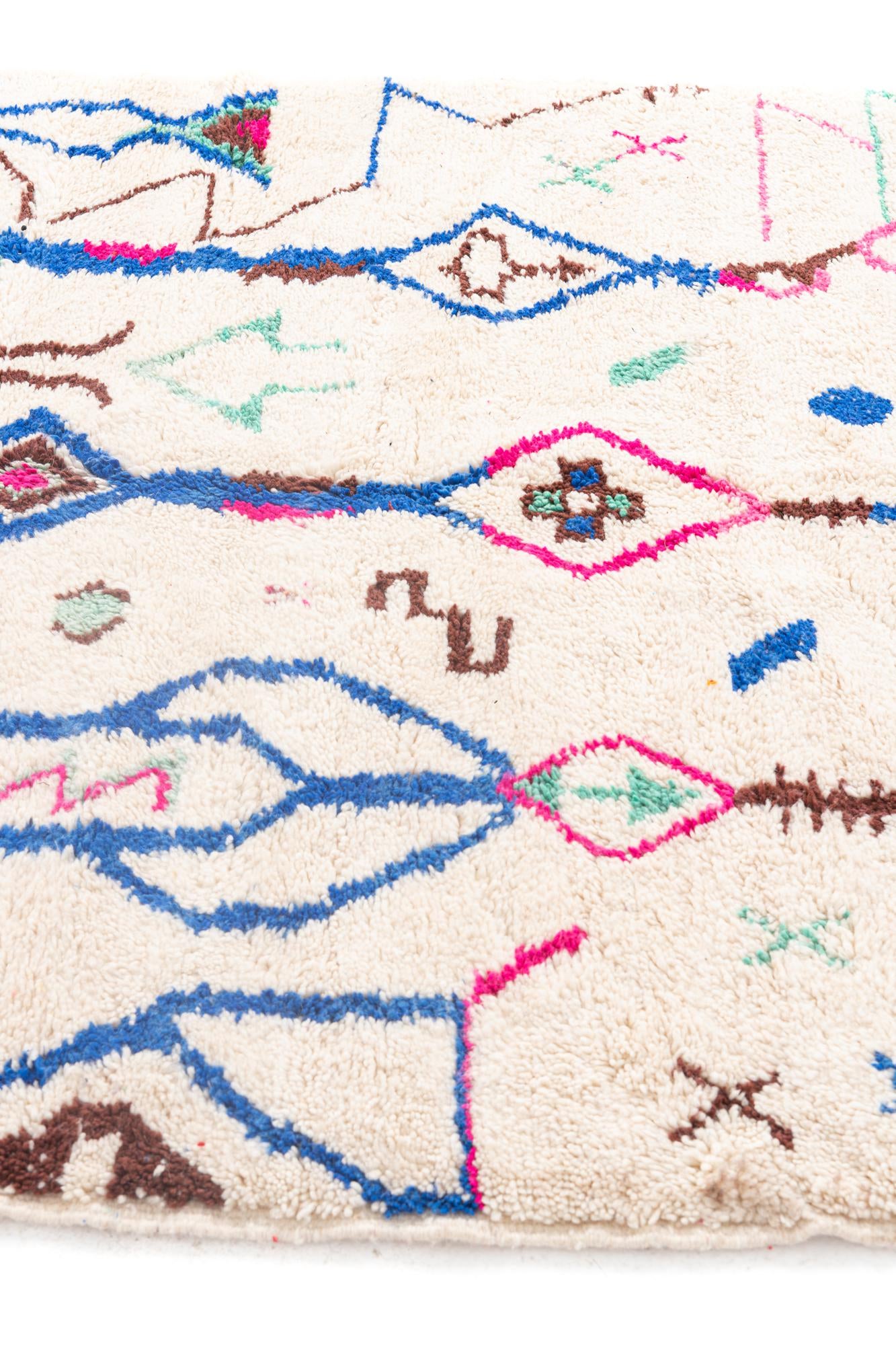 5' 3 x 8' 3 Hand Knotted Moroccan Wool Rug