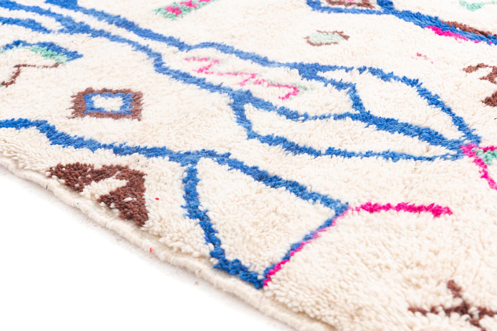 5' 3 x 8' 3 Hand Knotted Moroccan Wool Rug