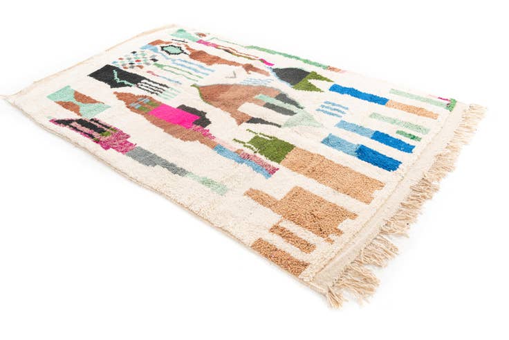 Detail image of 5' x 8' 4 Hand Knotted Moroccan Wool Rug