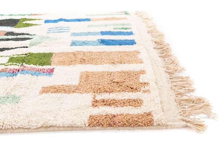 5' x 8' 4 Hand Knotted Moroccan Wool Rug