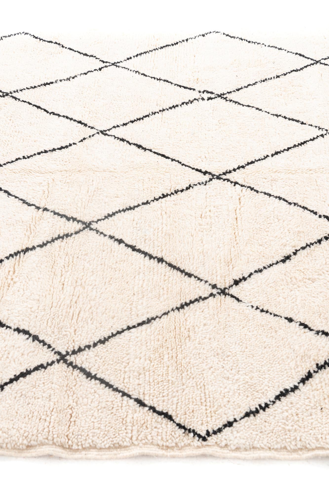 6' 5 x 10' Hand Knotted Moroccan Wool Rug
