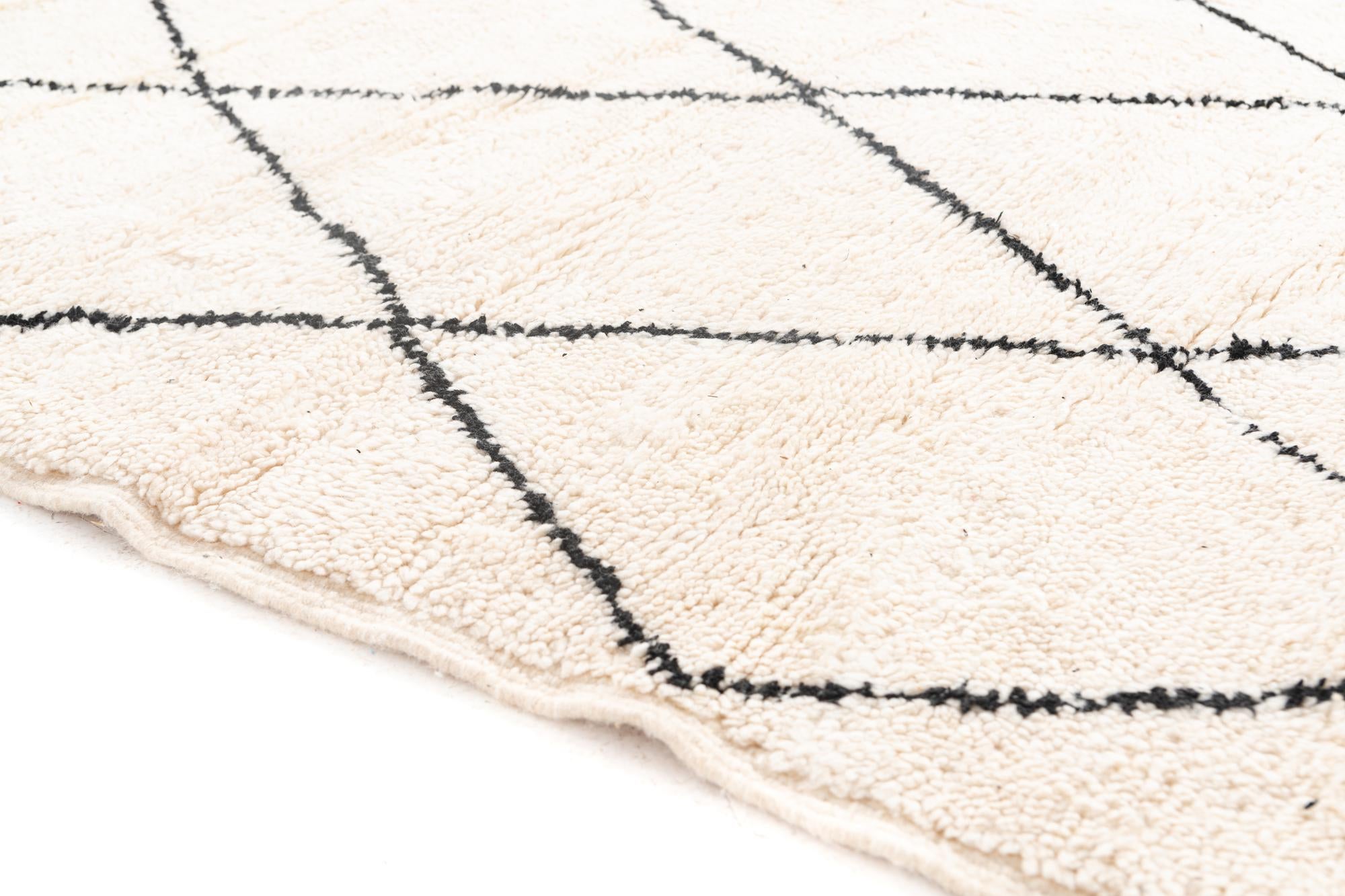 6' 5 x 10' Hand Knotted Moroccan Wool Rug