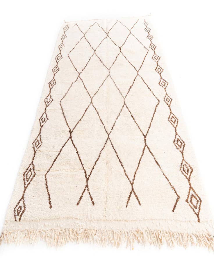 Detail image of 6' 9 x 9' 8  Hand Knotted Moroccan Wool Rug