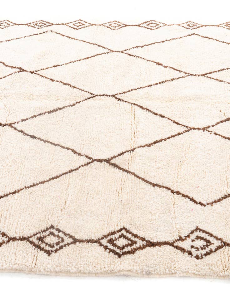 Detail image of 6' 9 x 9' 8  Hand Knotted Moroccan Wool Rug