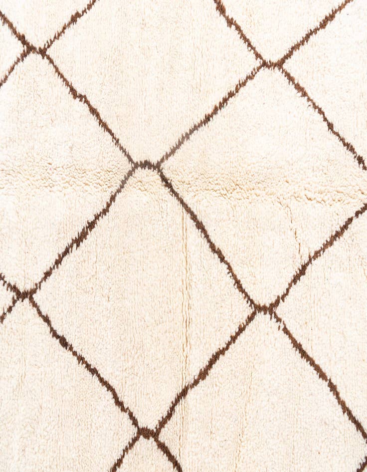 Detail image of 6' 9 x 9' 8  Hand Knotted Moroccan Wool Rug