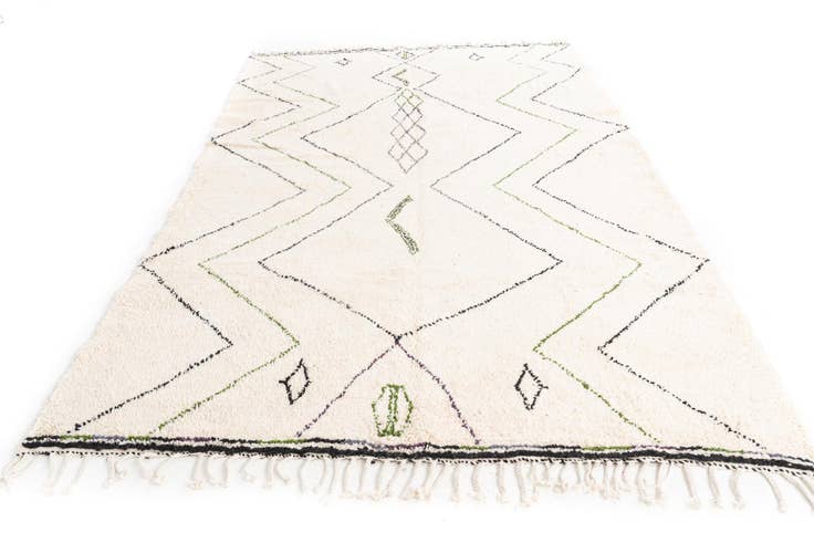 Detail image of 6' 8 x 10' Hand Knotted Moroccan Wool Rug
