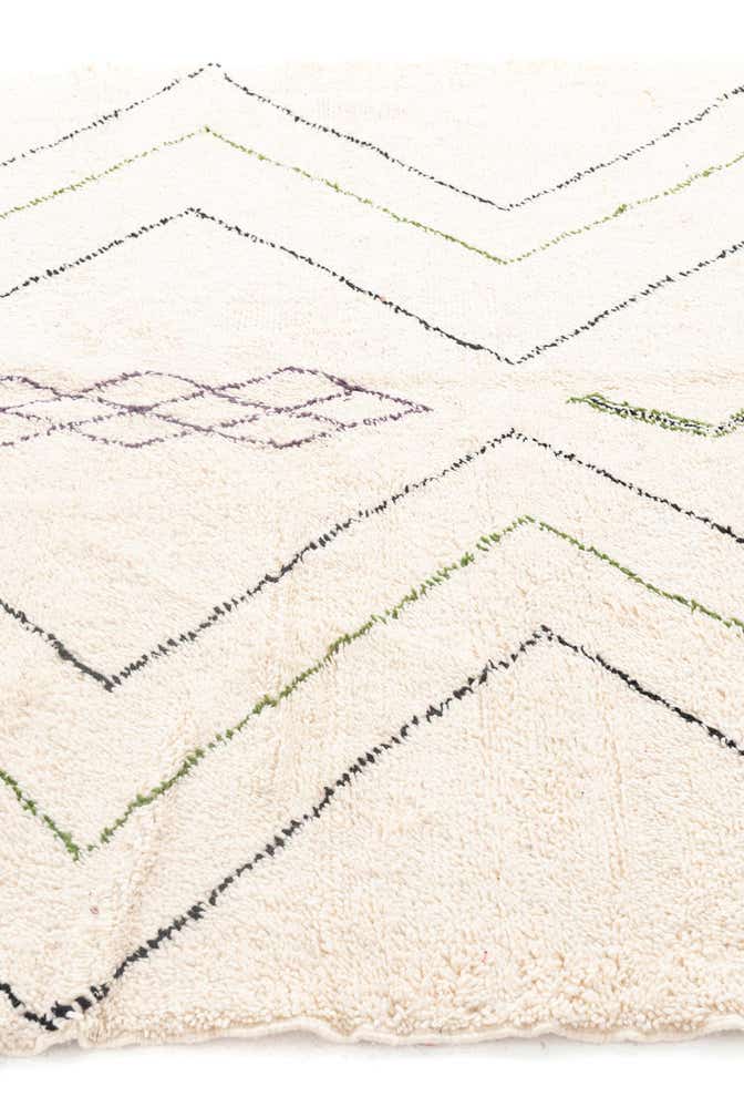 6' 8 x 10' Hand Knotted Moroccan Wool Rug