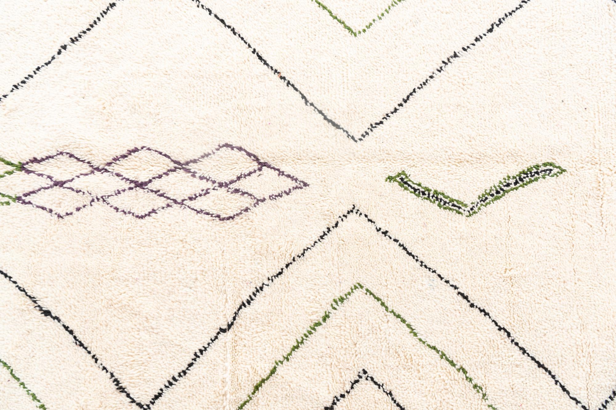 6' 8 x 10' Hand Knotted Moroccan Wool Rug
