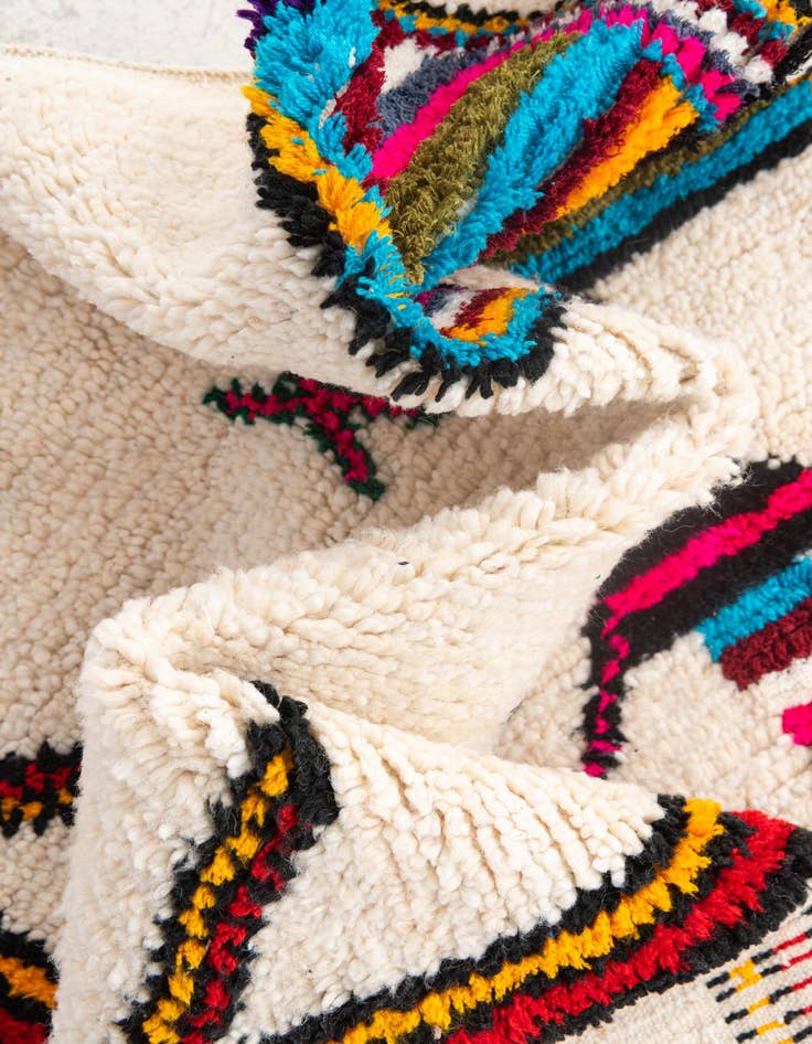 Detail image of 5' 2 x 8' 2  Hand Knotted Moroccan Wool Rug