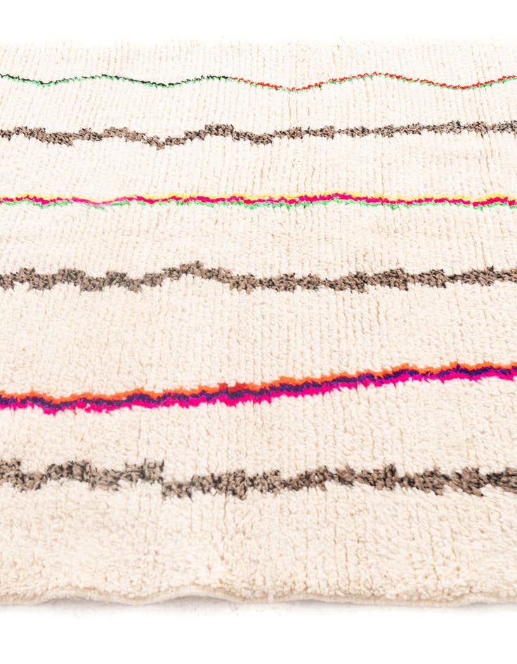 Detail image of 5' 2 x 6' 10  Hand Knotted Moroccan Wool Rug