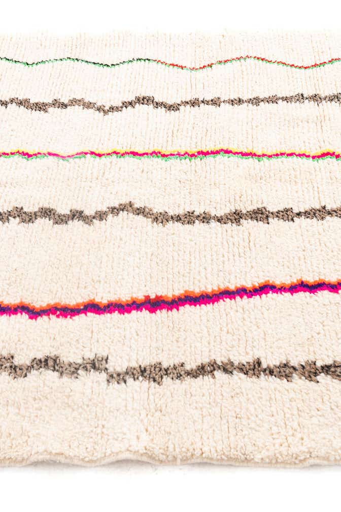 5' 2 x 6' 10 Hand Knotted Moroccan Wool Rug