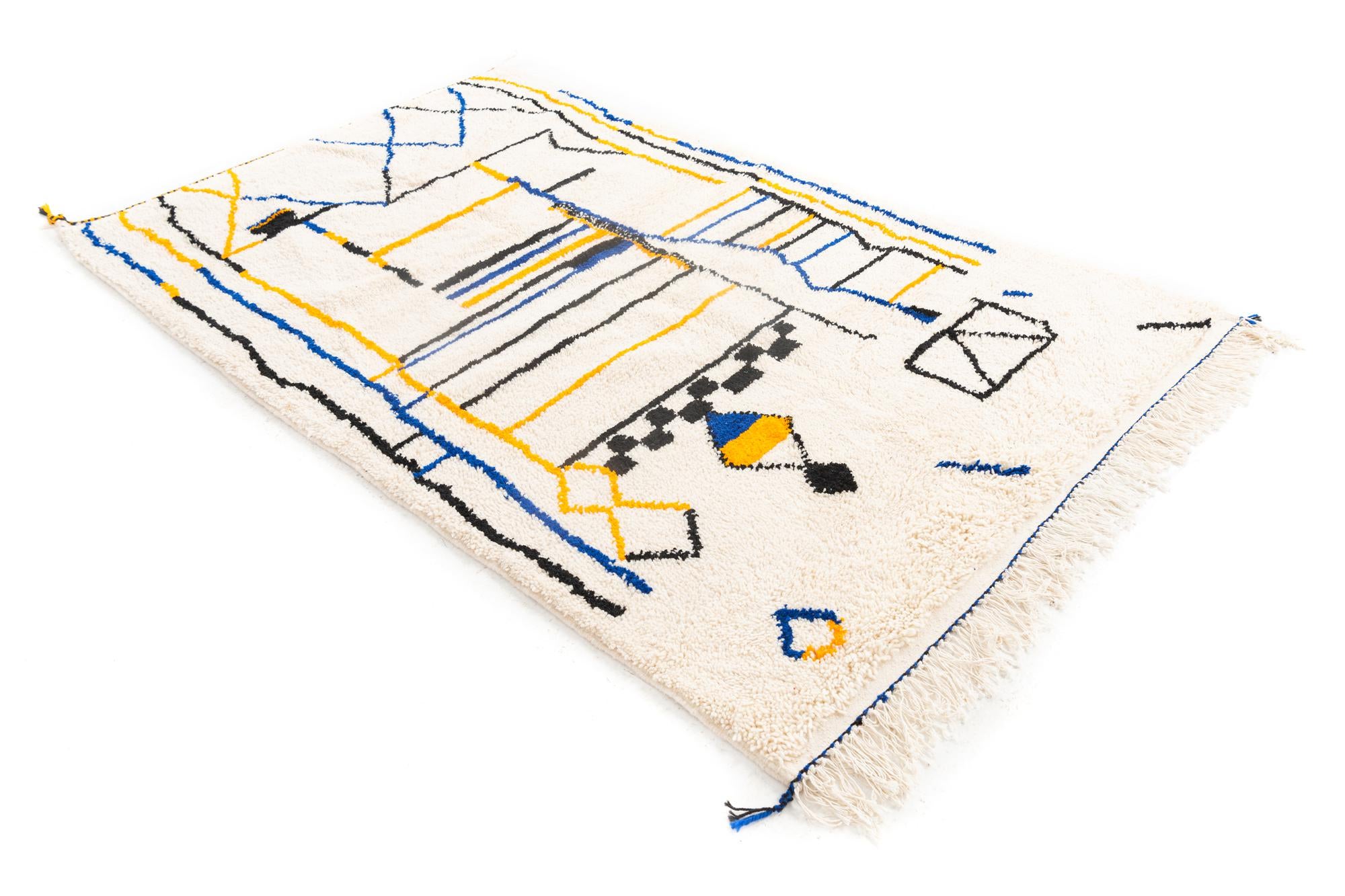 4' 10 x 7' 9 Hand Knotted Moroccan Wool Rug