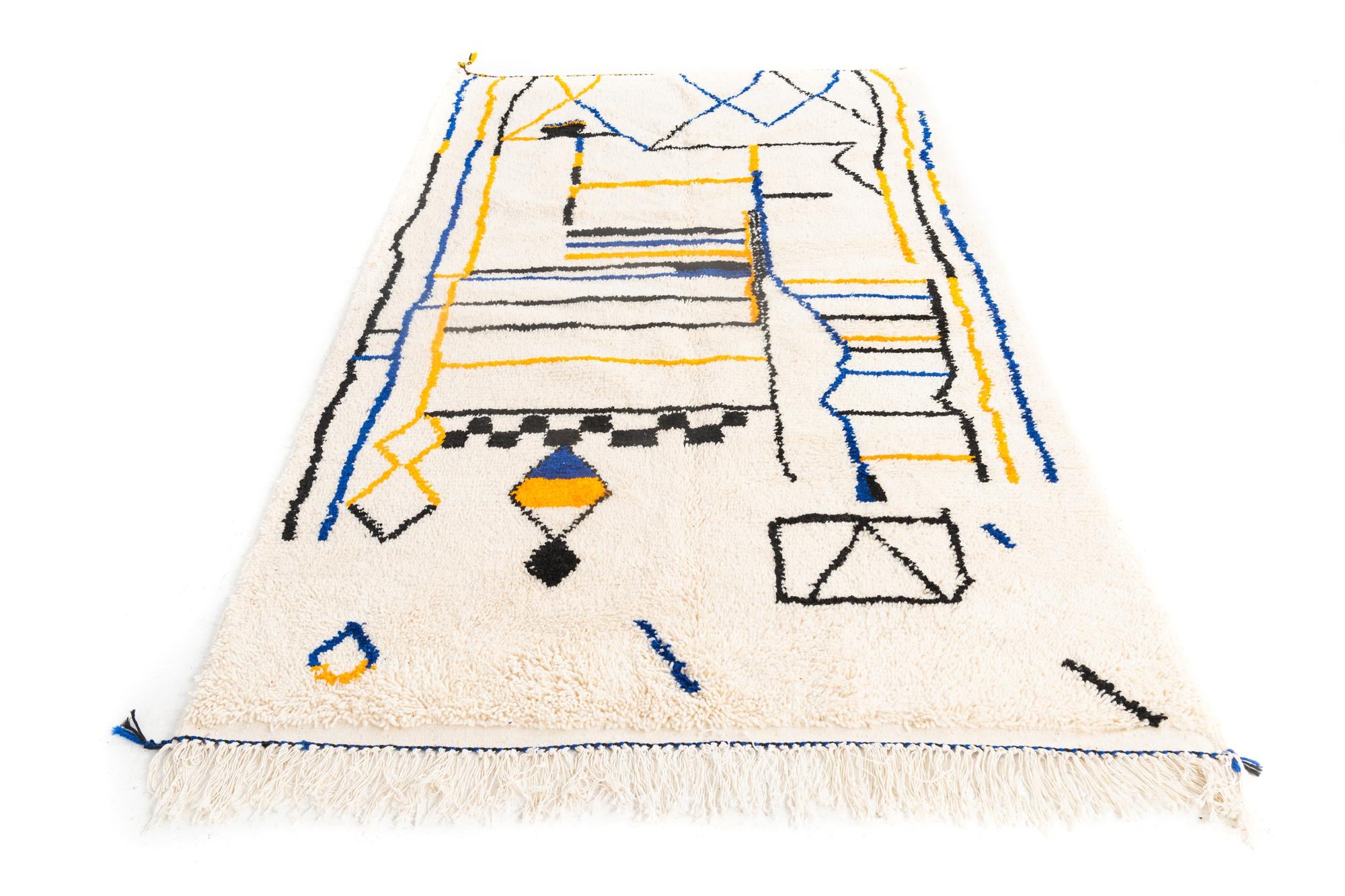 4' 10 x 7' 9 Hand Knotted Moroccan Wool Rug