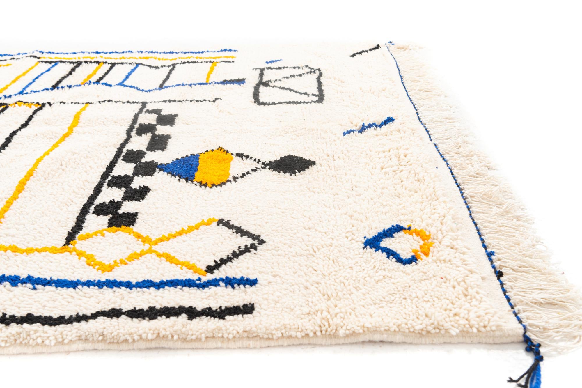 4' 10 x 7' 9 Hand Knotted Moroccan Wool Rug