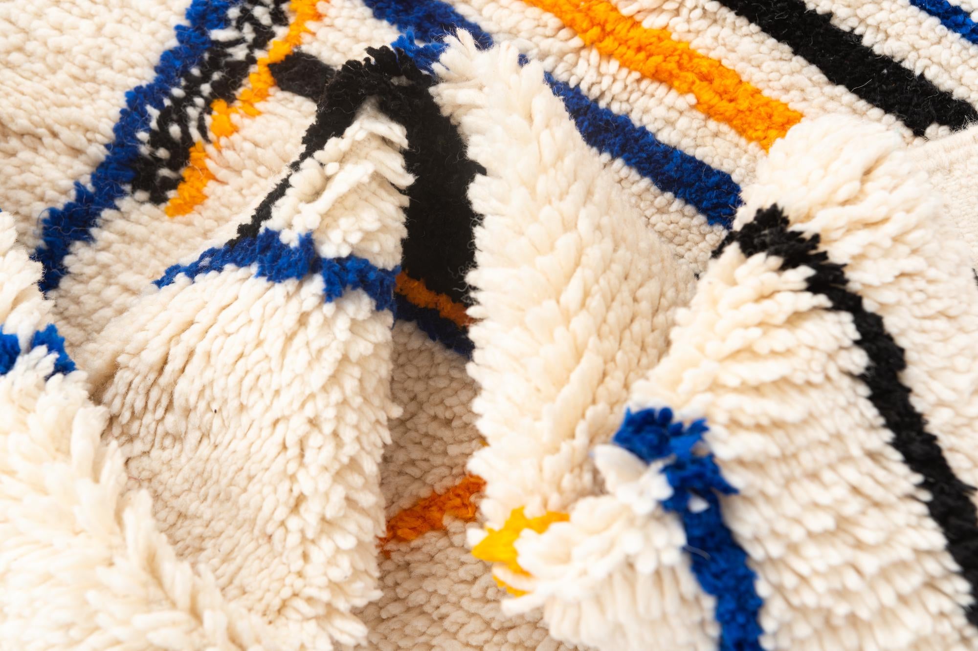 4' 10 x 7' 9 Hand Knotted Moroccan Wool Rug
